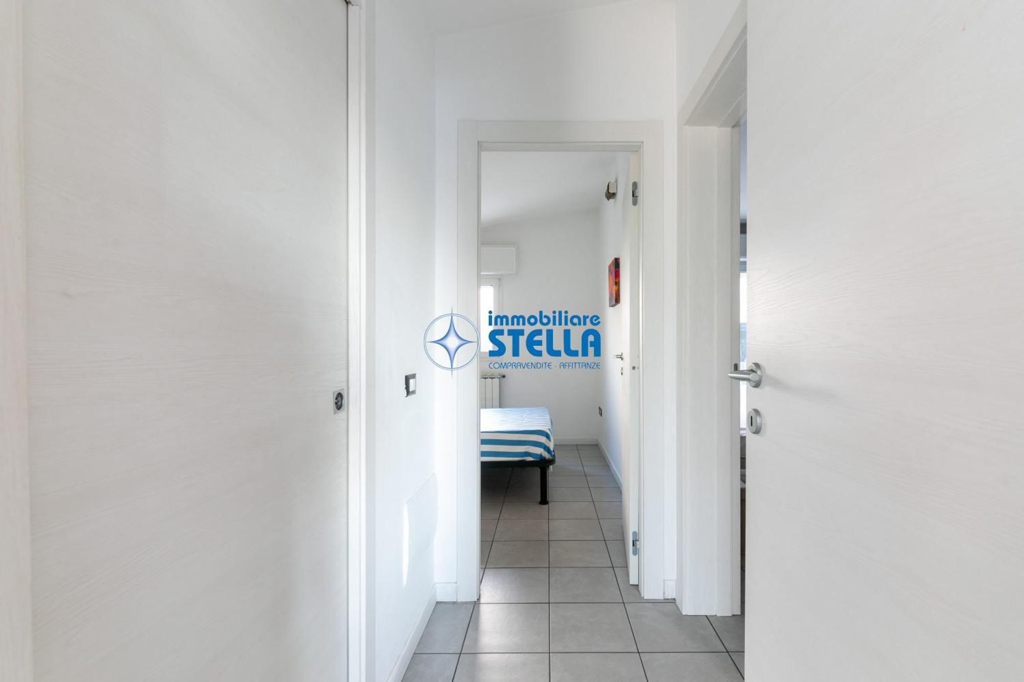 Condominio Milan Лідо-ді-Єзоло Екстер'єр фото