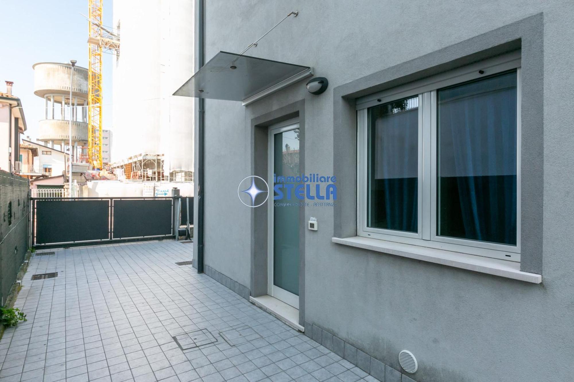 Condominio Milan Лідо-ді-Єзоло Екстер'єр фото
